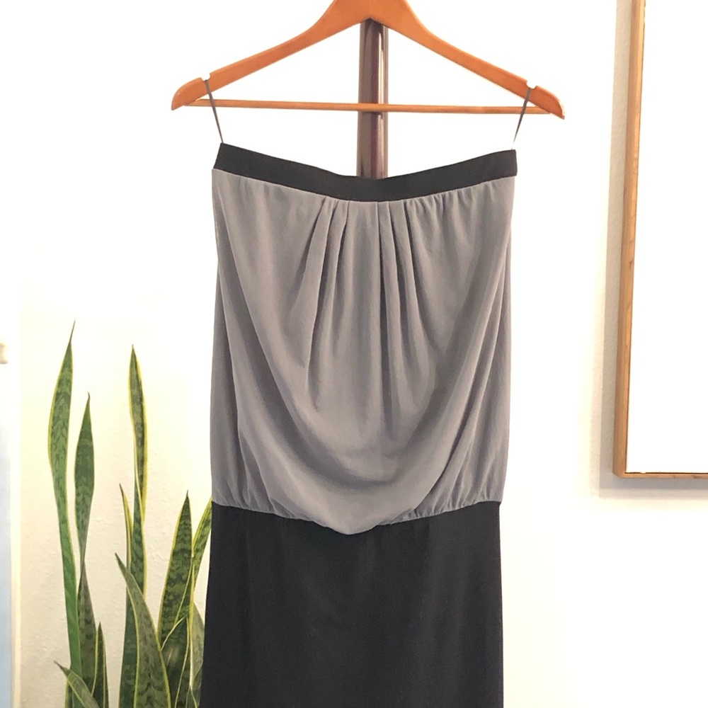 Black/grey 2-tone tub pull up dress.